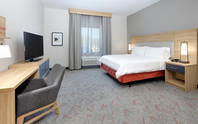 Candlewood Suites DFW West - Hurst, an IHG Hotel