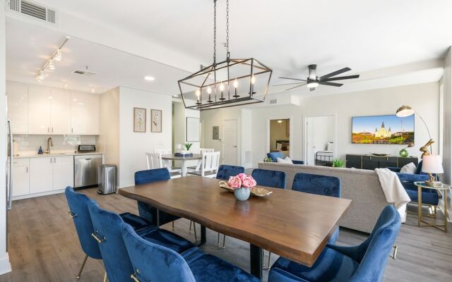 Mardi Gras Suites NOLA's 4BR Elegance