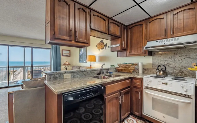 The Sandcastle @ Tiki