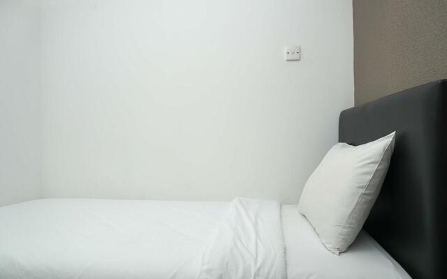 Cozy 2BR Apartment at Green Bay Pluit