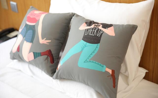 PAI Hotels·Puyang Feilong Bus Terminal Shengli Road