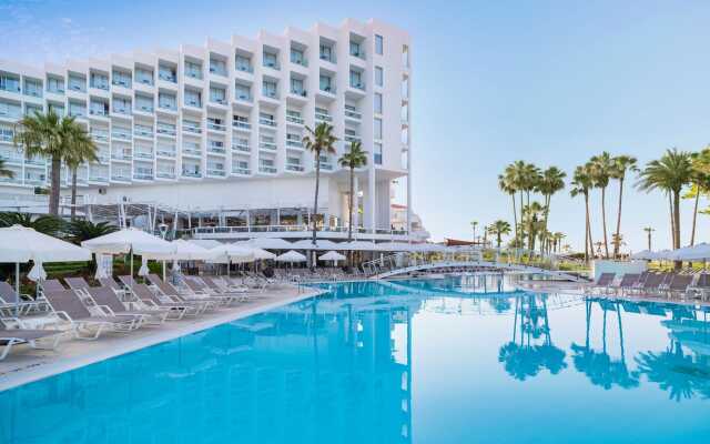 Leonardo Plaza Cypria Maris Beach Hotel & Spa