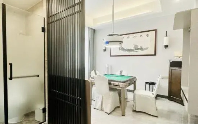 Wuzhishan Yisuli Theme Inn