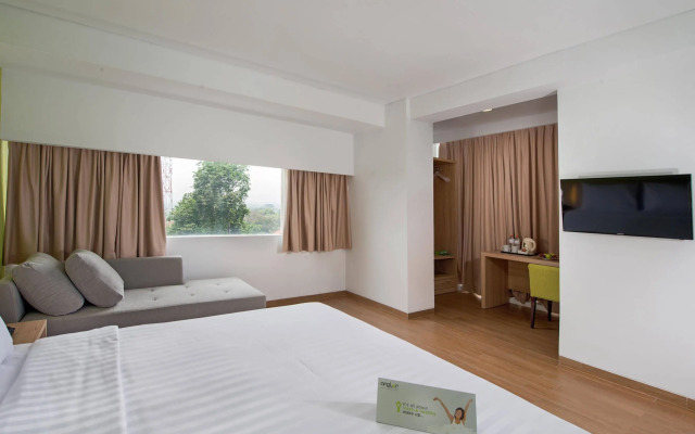 Whiz Prime Hotel Pajajaran Bogor