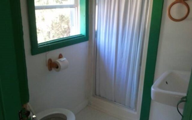 Emerald Isle Motel
