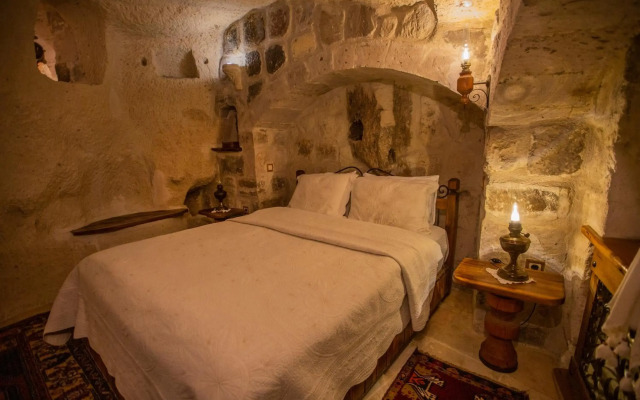 Koza Cave Hotel