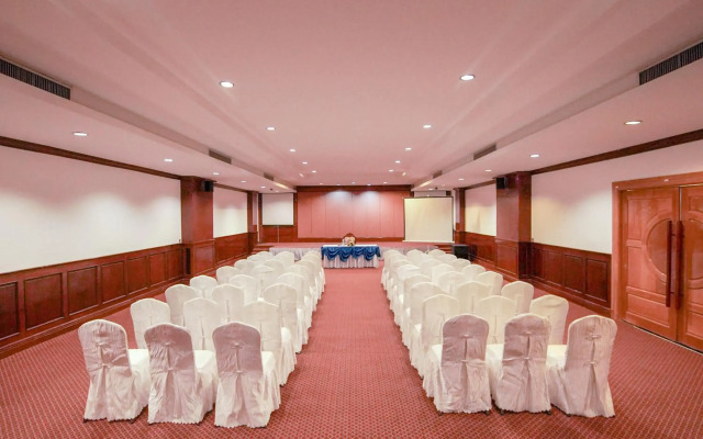 Arawan Riverside Hotel