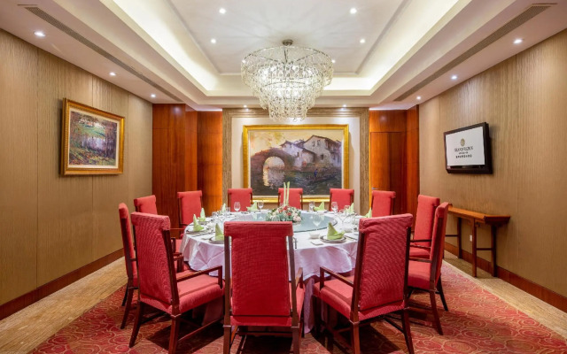 Merryland Traders Hotel