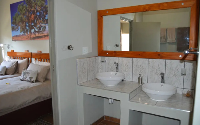 Kamaku Guesthouse