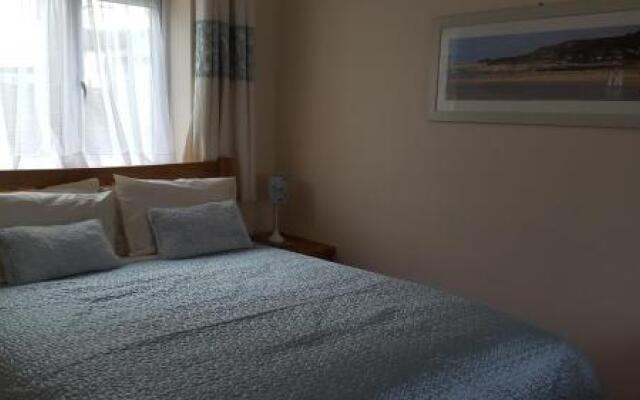 Bramble Rose Bed & Breakfast