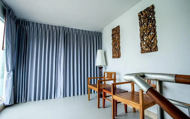 Phi Phi Harbour View Hotel