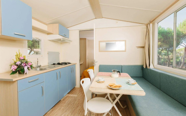 Torre Del Porticciolo Camping - Village - Gampling