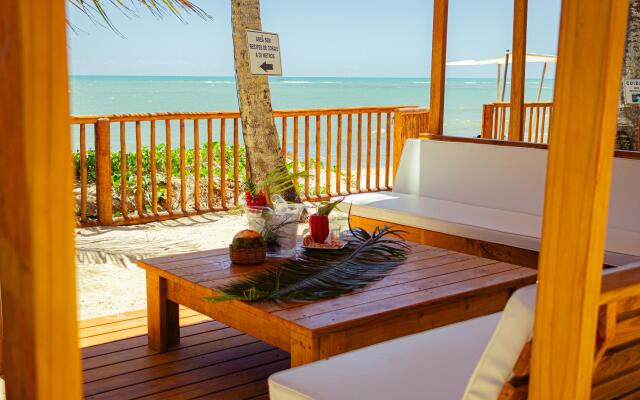 Arraial Bangalô Praia Hotel