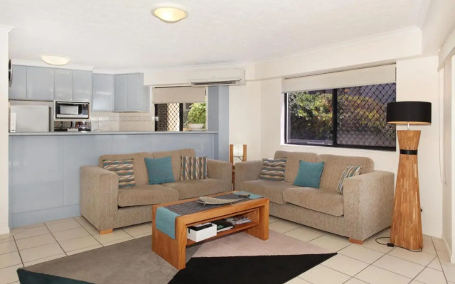 Unit 2 'The Rocks', Coolum Beach