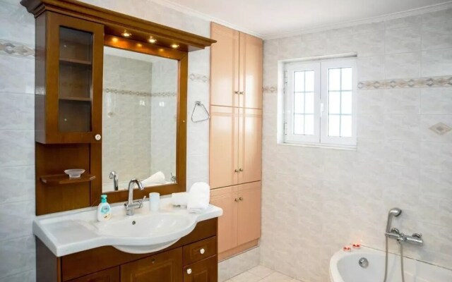 Elegant Apartment Amazing Views