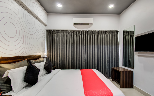 OYO Flagship 18914 Hotel Rajdhani