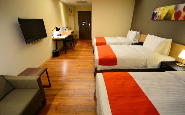 HOYA Resort Hotel Kaohsiung