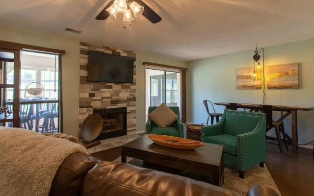 Respite 2 Bedroom Condo