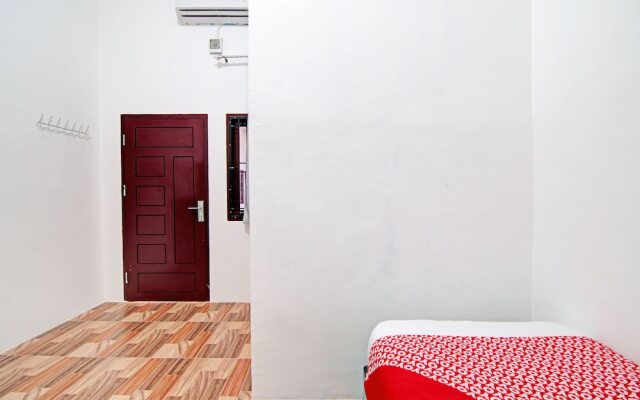 OYO 92946 Dekna Homestay Syariah
