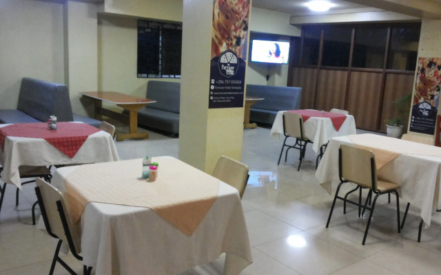 Shangri-La Fortune Hotel