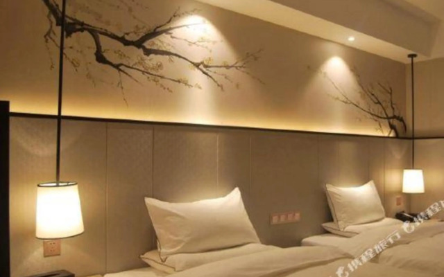 Kunlun Leju Business Hotel (Yanling Huadu Avenue)