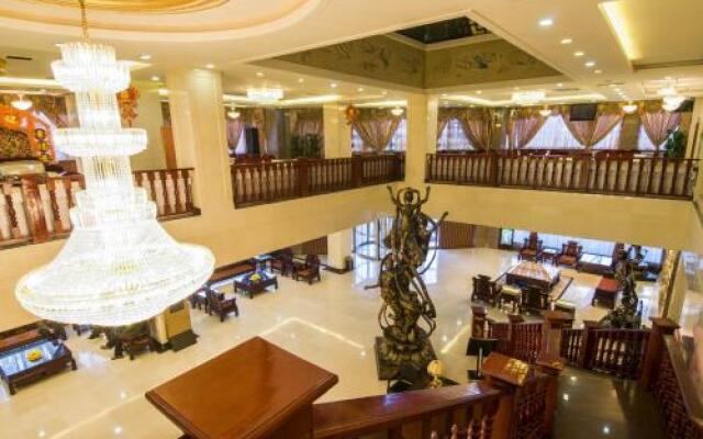 Dunhuang Legend Hotel - Dunhuang