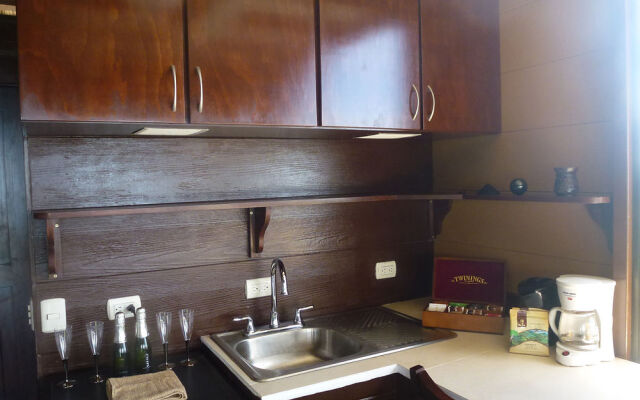 Osa Mountain Village Eco Resort