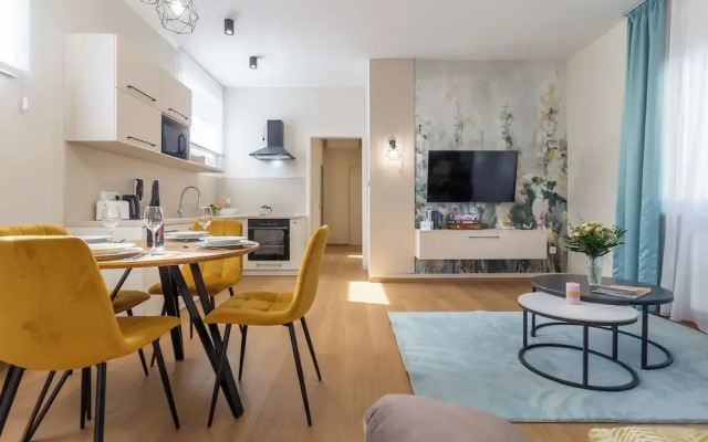 Nemes Apartment The Great