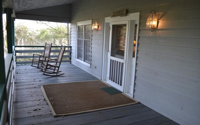 Sea Cliff - 4 Br Home