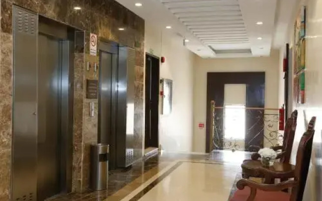 Hotelier Suites by Cantonal