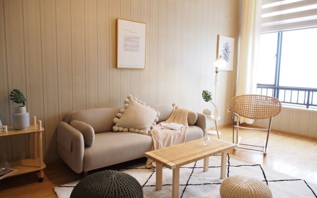 Kunming Dumo Theme Apartment