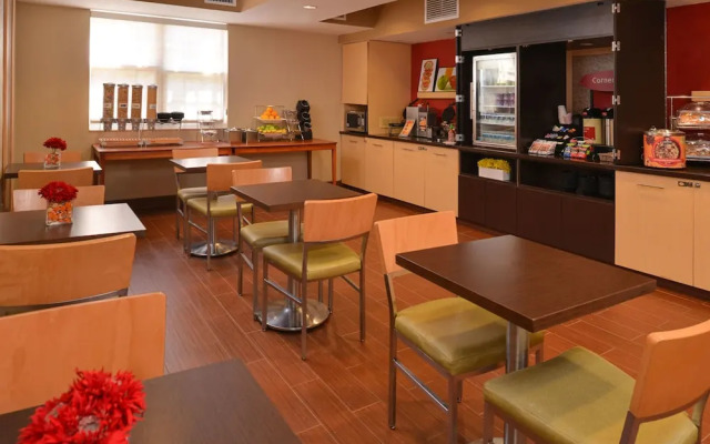 Candlewood Suites Miami Lakes an IHG Hotel