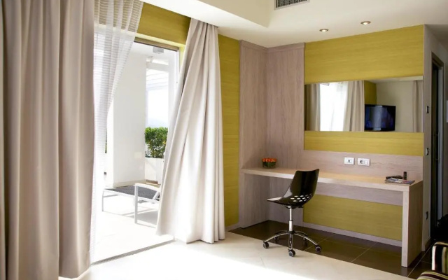Jazz Hotel
