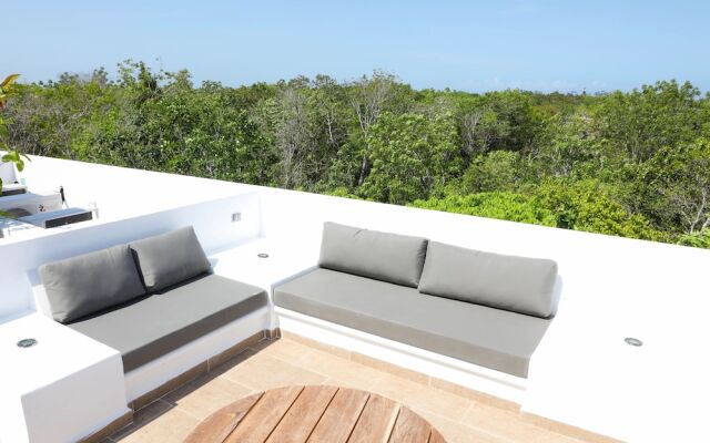 Martiki Condo 2 bedroom sleeps 4