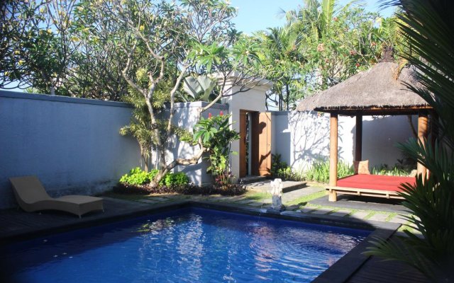 La Villais Kamojang Hotel Seminyak