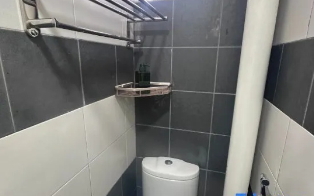 Rex City Hotel – Bathroom – Johor Bahru