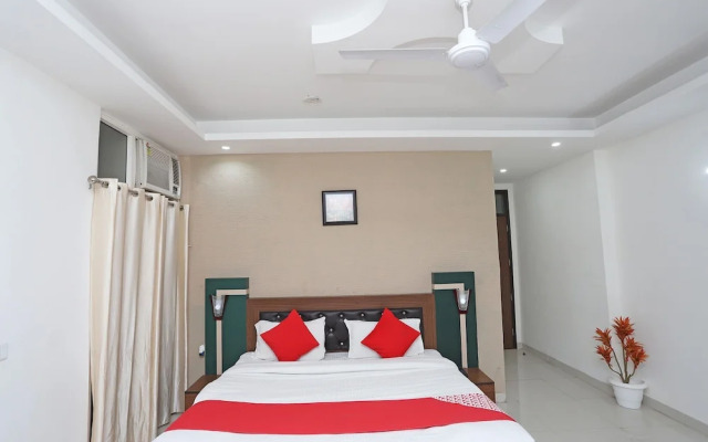 Capital 0 18693 Hotel Levanti