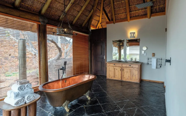 Sediba Luxury Safari Lodge