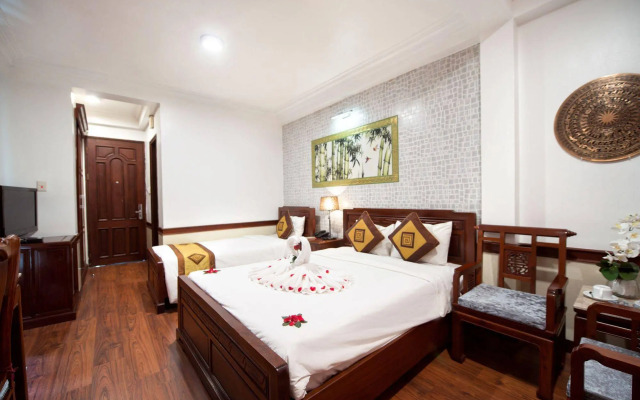 Prince II Hotel