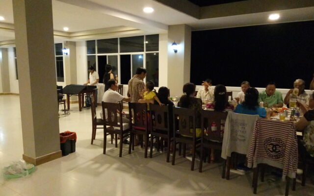 Thai Hoang Gia Hotel