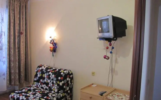 На Марцинкевича 90