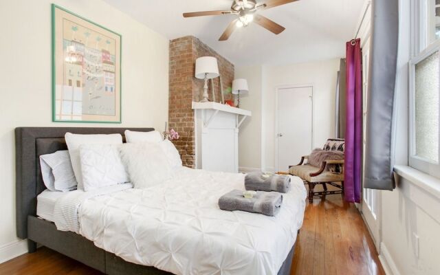 Montgomery Apartments on Magazine Street