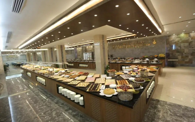 Qasr AlDur Hotel