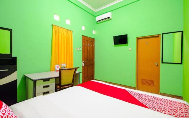 OYO 1593 Pondok Garini Syariah