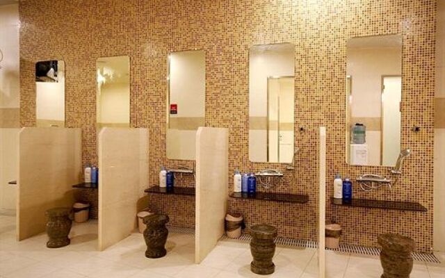 Shanghai Washington Business Hotel