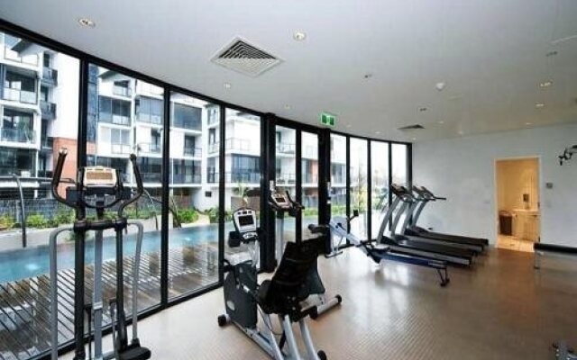 Astra Apartments - St Kilda Rd