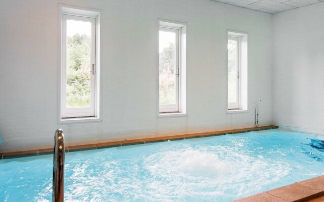 Enormous Holiday Home in Hadsund With Swimming Pool