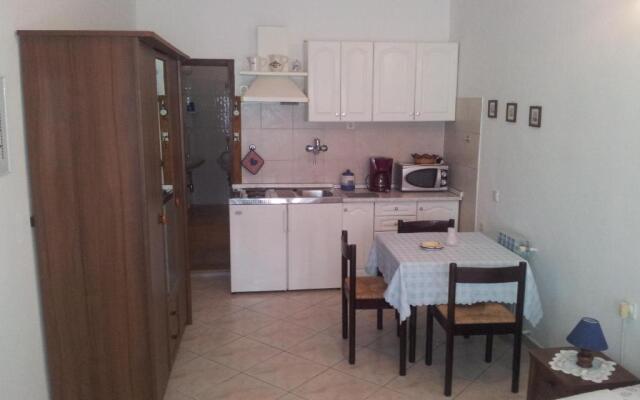 Suran Apartments
