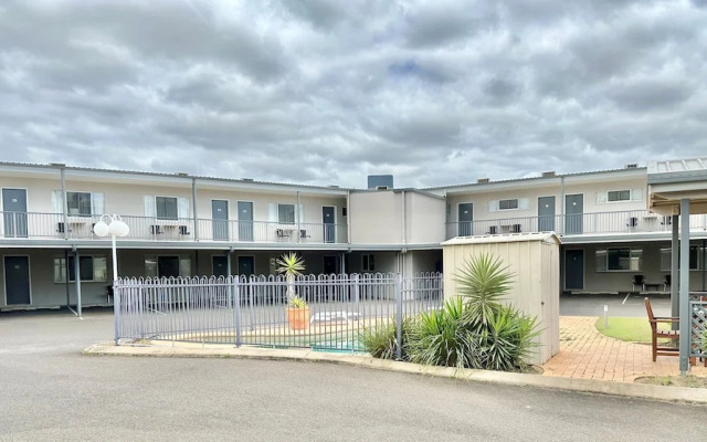 Best Western Boulevard Lodge