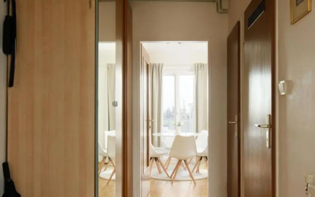 Apartment ZENTRAL direkt an U-BAHN STATION